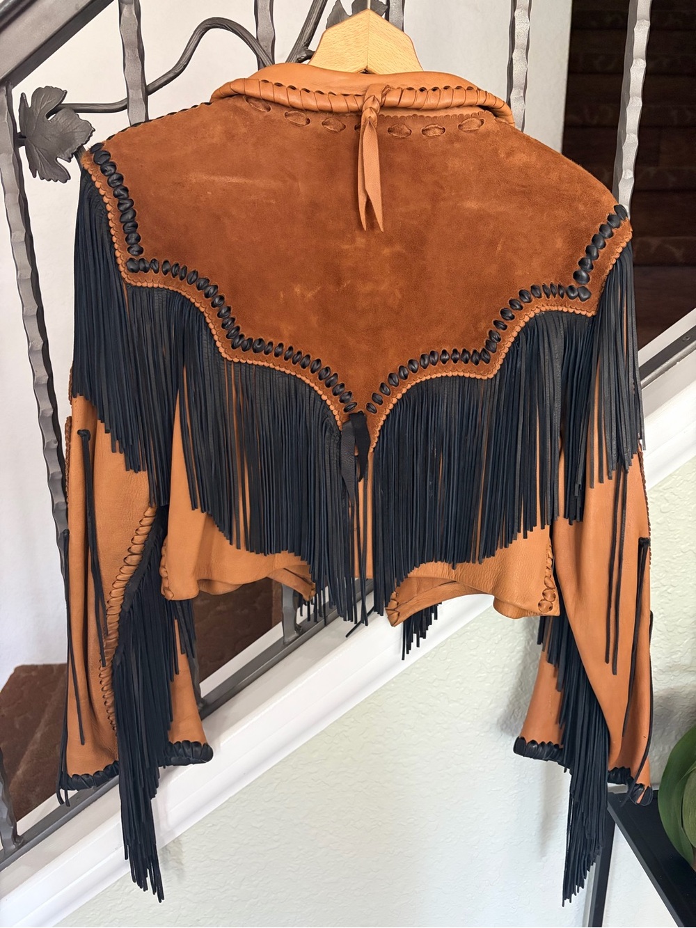 Fort Grizzly Tan Suede with Black Leather Fringe Jacket No. 244 - Picture 2 of 11